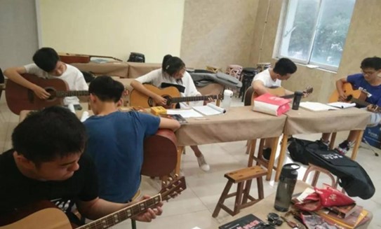 
【2020最新】木吉他价钱一般几多钱？吉他品牌十大排名大公然：星空综合(图5)